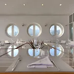 Hotel Yacht Club Marina Di