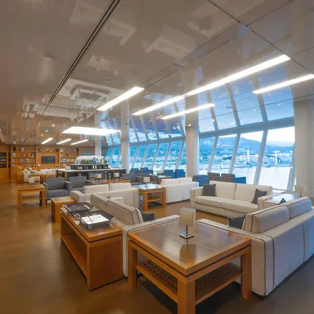 Hotel Yacht Club Marina Di 3*