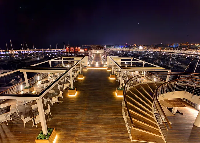 Hotel Yacht Club Marina Di