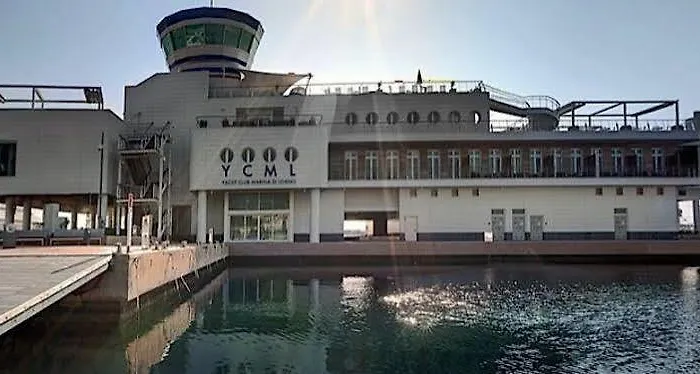 Yacht Club Marina Di 3*