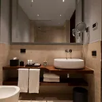 Hotel Yacht Club Marina Di 3*
