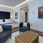 Yacht Club Marina Di Hotel Loano