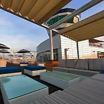 Yacht Club Marina Di Hotel