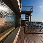 Yacht Club Marina Di Hotel 3*