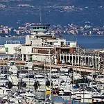 Yacht Club Marina Di 3*