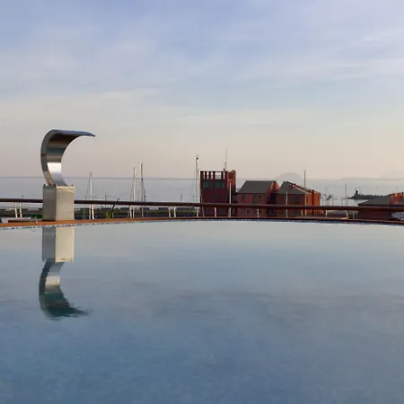 Szálloda Yacht Club Marina Di | Esperienze 3*