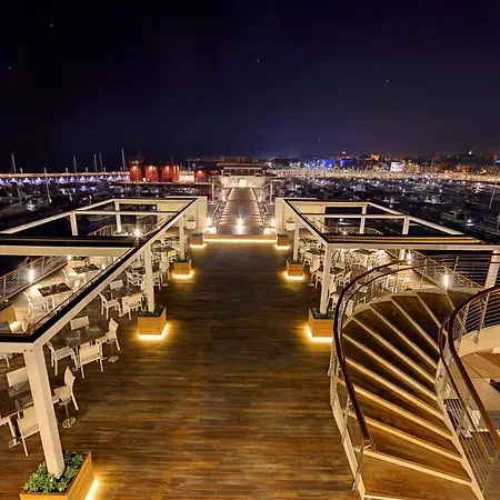 Hotell Yacht Club Marina Di Loano