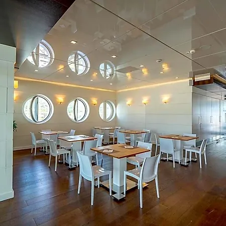 Yacht Club Marina Di Loano | Una Esperienze فندق