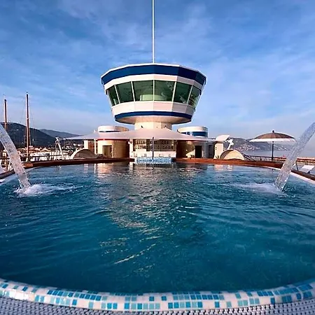 Yacht Club Marina Di Loano | Una Esperienze 3*
