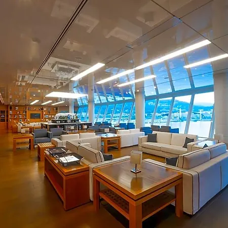 Yacht Club Marina Di Loano | Una Esperienze