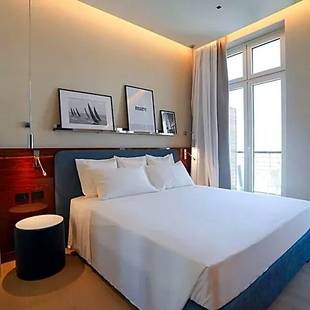 Yacht Club Marina Di | Esperienze Hotel