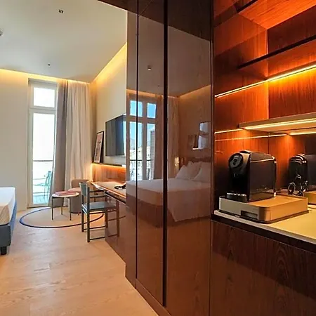 Yacht Club Marina Di | Esperienze Hotel