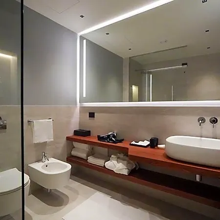 Yacht Club Marina Di | Esperienze Hotel 3*