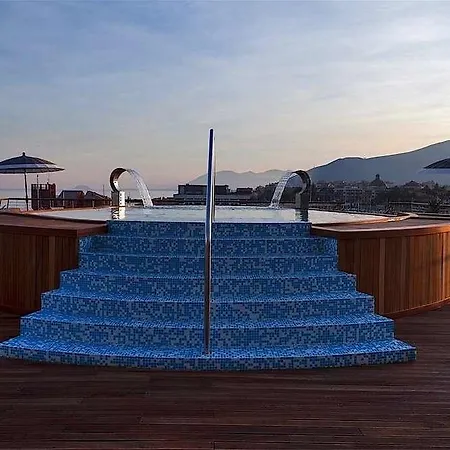 Yacht Club Marina Di | Esperienze Szálloda Loano