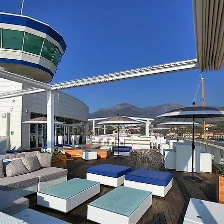 Yacht Club Marina Di | Esperienze 3* Loano