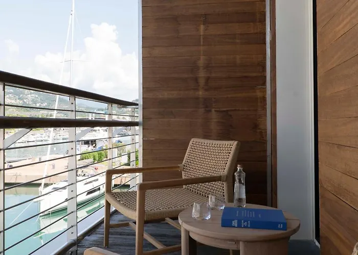 Yacht Club Marina Di 3*