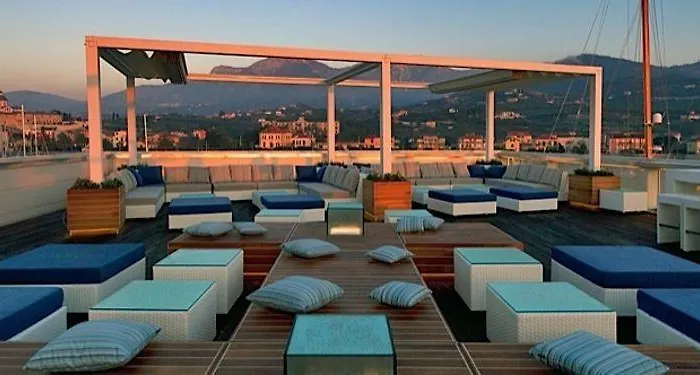 Yacht Club Marina Di 3* Loano